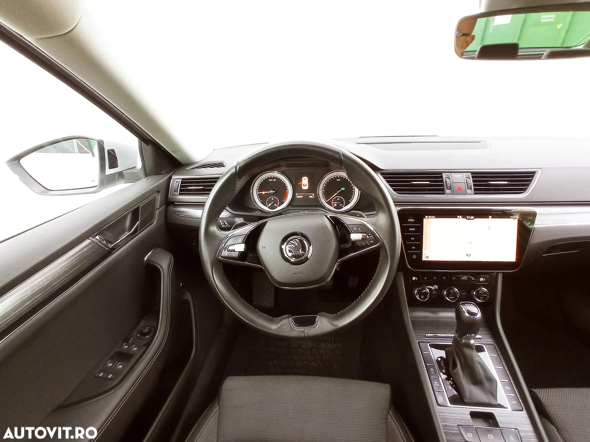 Skoda Superb 2.0 TDI DSG Style - 14