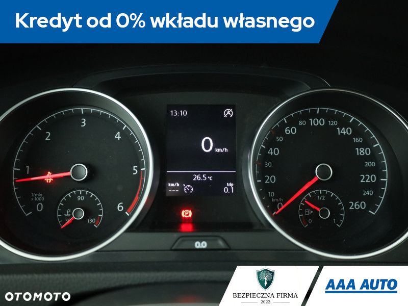 Volkswagen Golf - 13