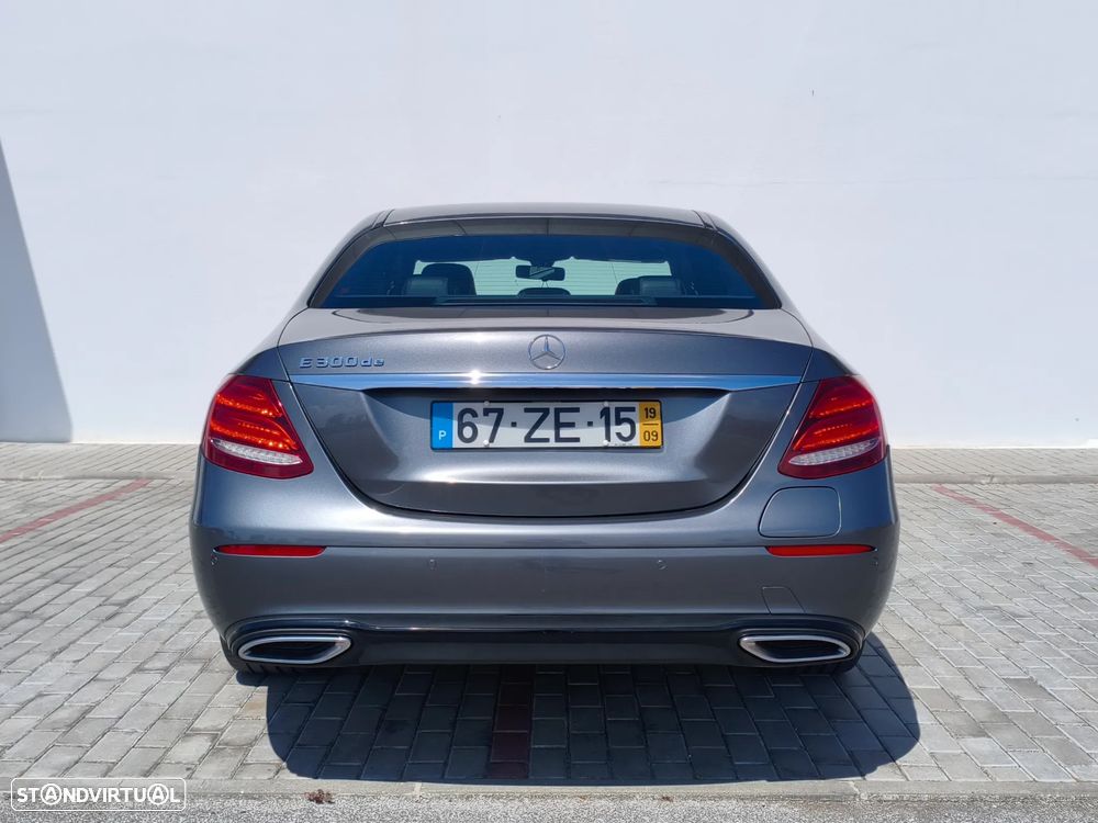 Mercedes-Benz E 300 de AMG Line - 7