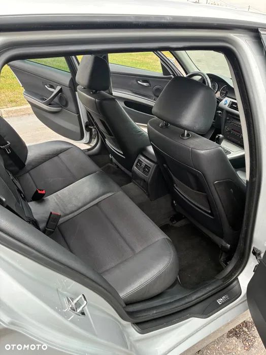 BMW Seria 3 320d DPF - 5