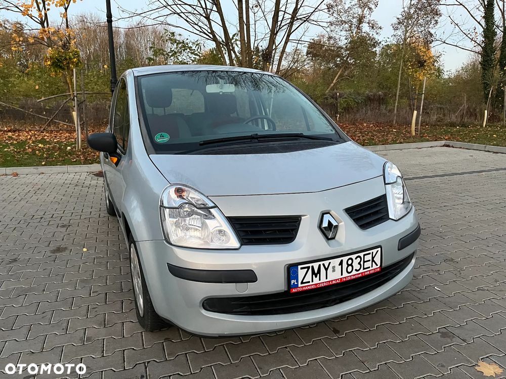 Renault Modus 1.6 16V Cite - 10