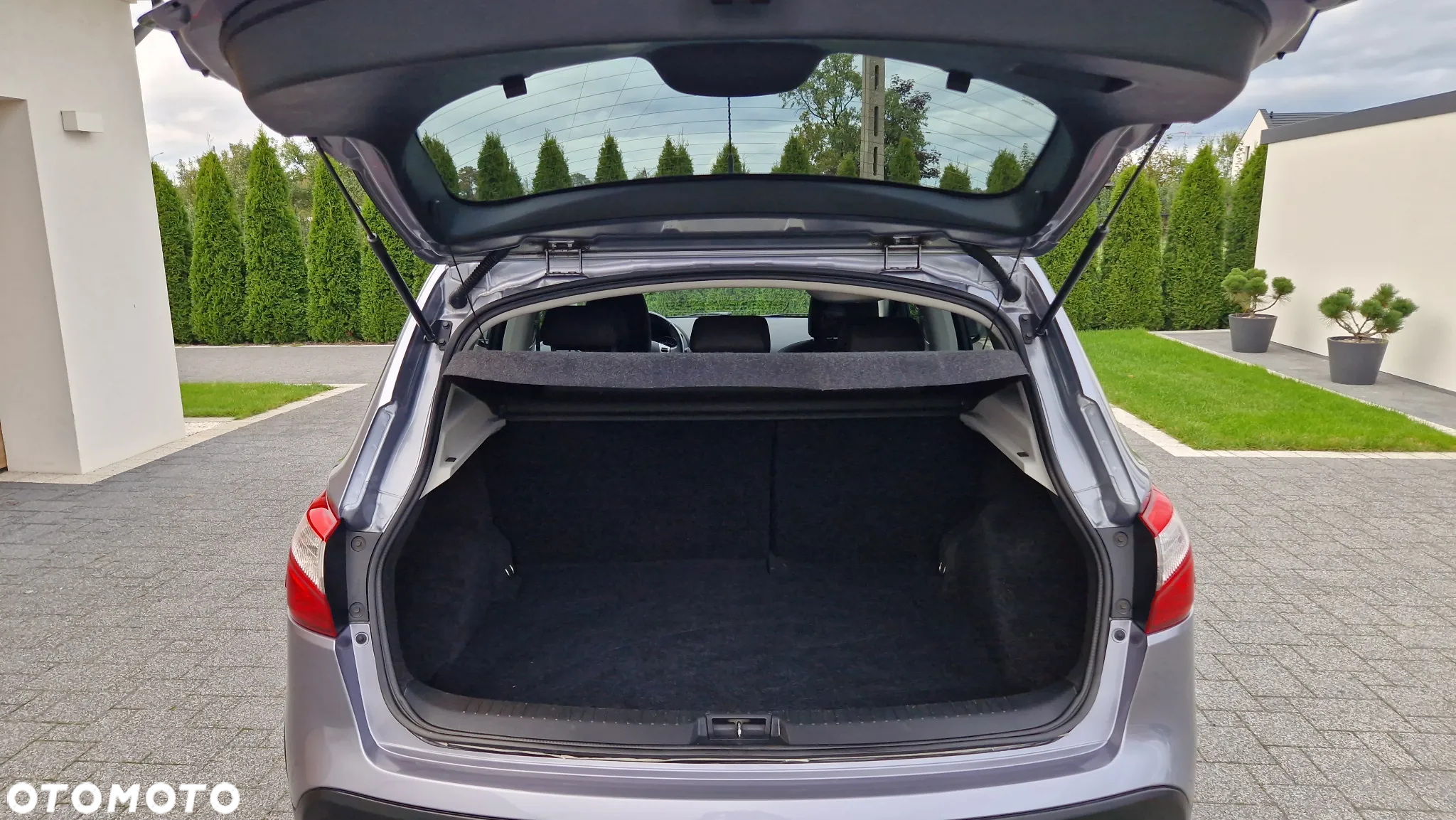 Nissan Qashqai 1.6 dCi DPF tekna - 31