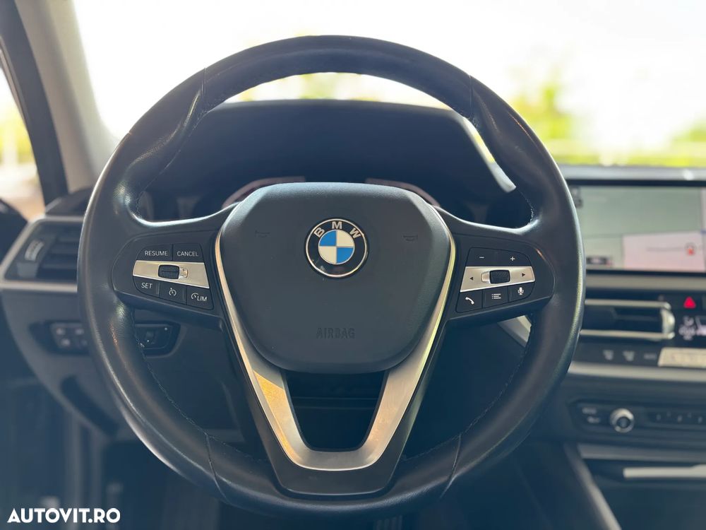 BMW Seria 3 318d Aut. Advantage - 16