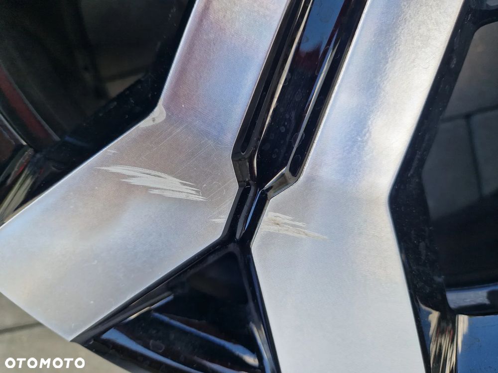 FELGA DACIA DUSTER 6,5Jx17CH5, ET50, 5x114,3 - 6