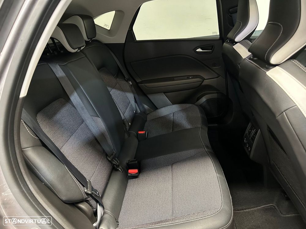 Renault Captur 1.6 E-Tech Plug-In Intens - 17