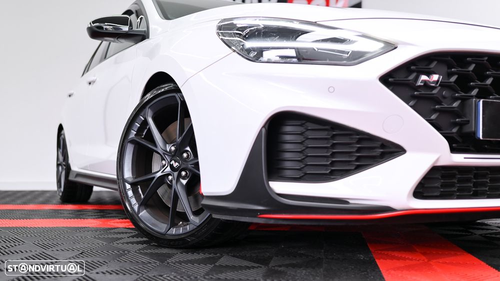Hyundai i30 N 2.0 T-GDi Pack Performance 8DCT - 11