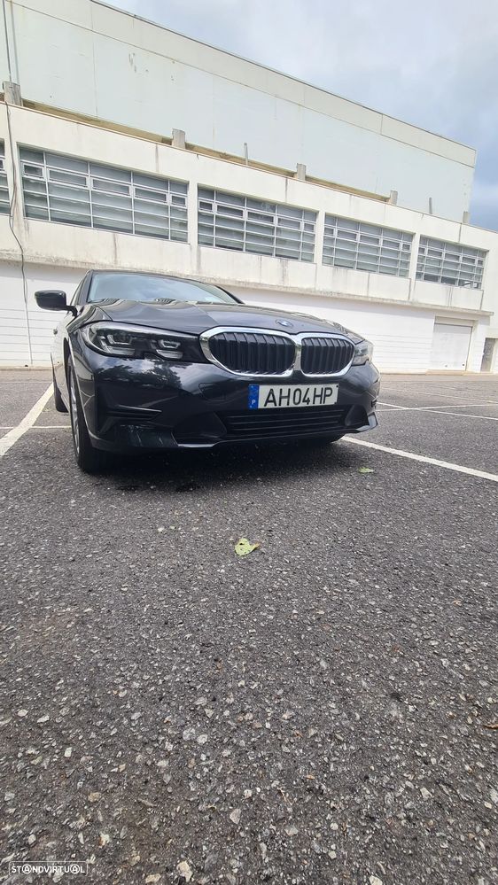 BMW 330 - 8