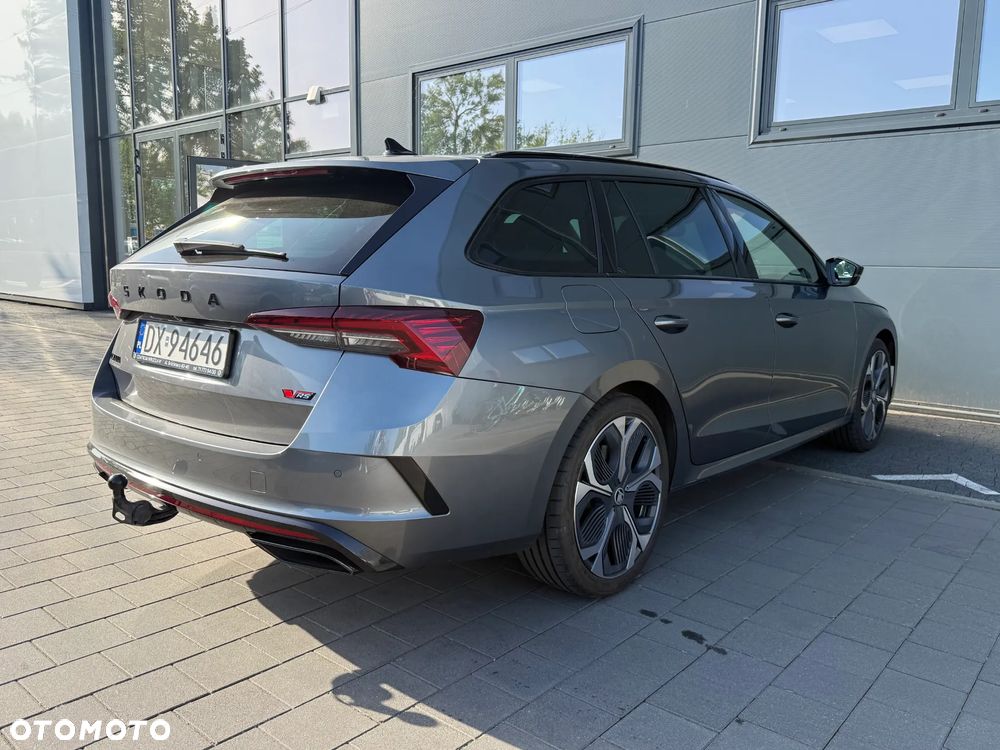 Skoda Octavia 2.0 TSI RS DSG - 4