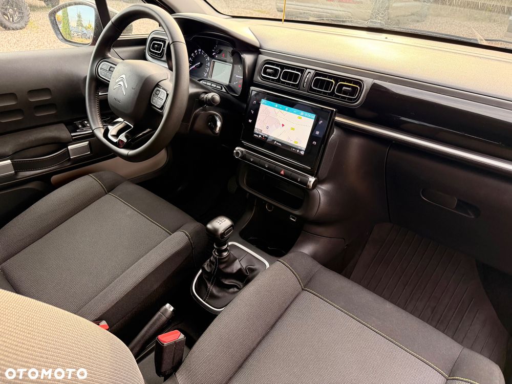Citroën C3 1.2 PureTech Shine - 36