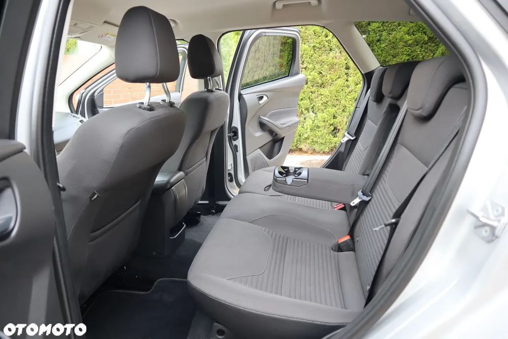 Ford Focus SW 1.5 EcoBlue S&S TITANIUM - 13