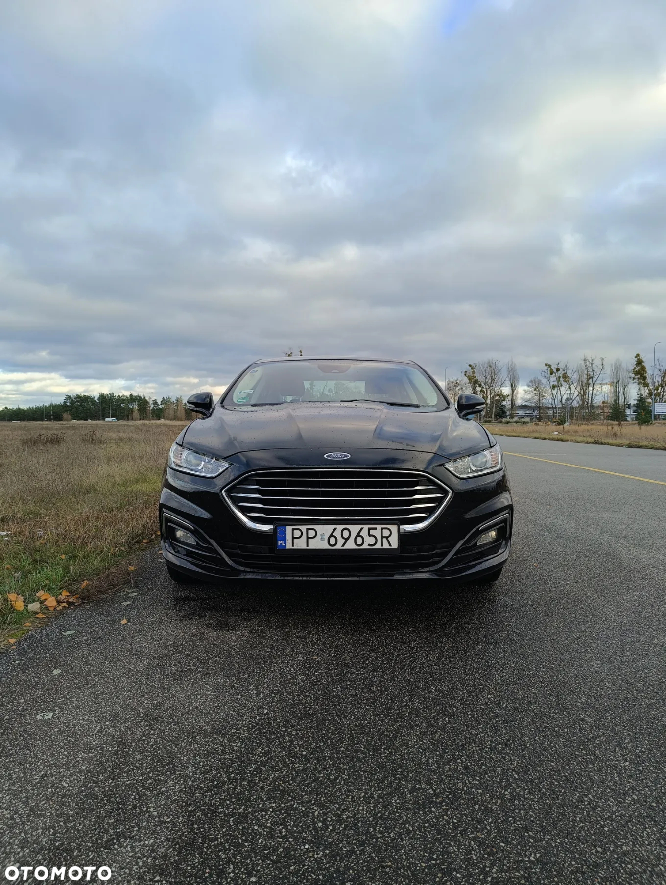 Ford Mondeo 2.0 Hybrid Titanium - 4