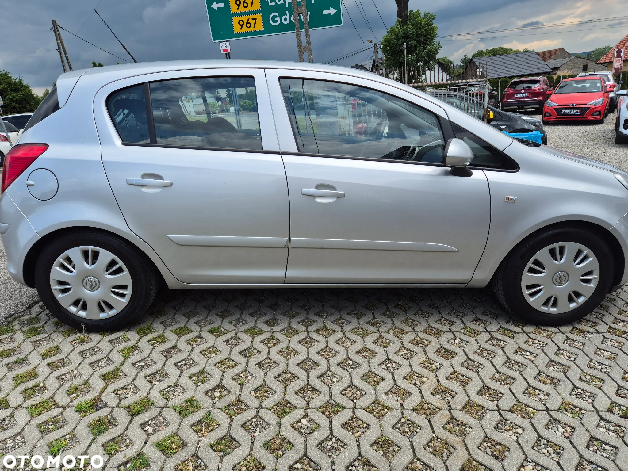 Opel Corsa 1.2 16V Cosmo - 7