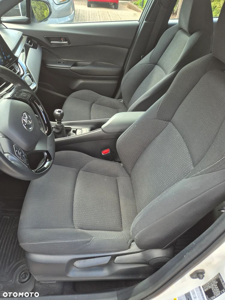 Toyota C-HR 1.2 T Premium - 12
