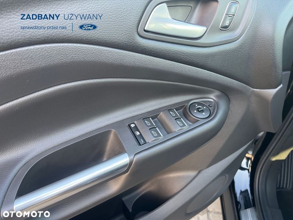 Ford Kuga - 11