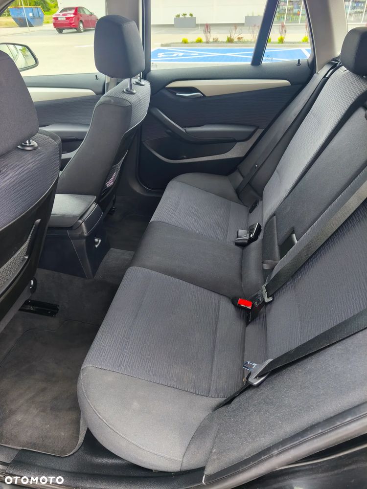 BMW X1 - 10