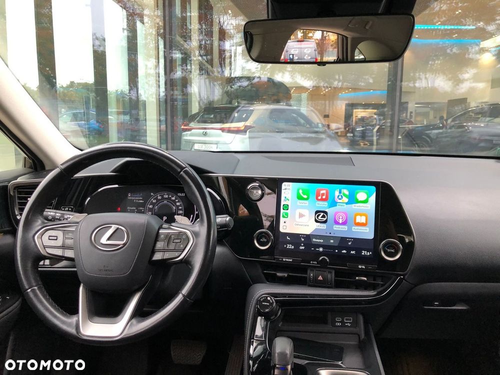 Lexus NX 350h Business AWD - 4