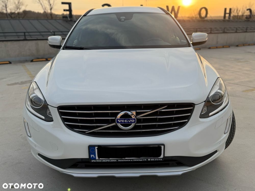 Volvo XC 60 D4 Momentum - 3
