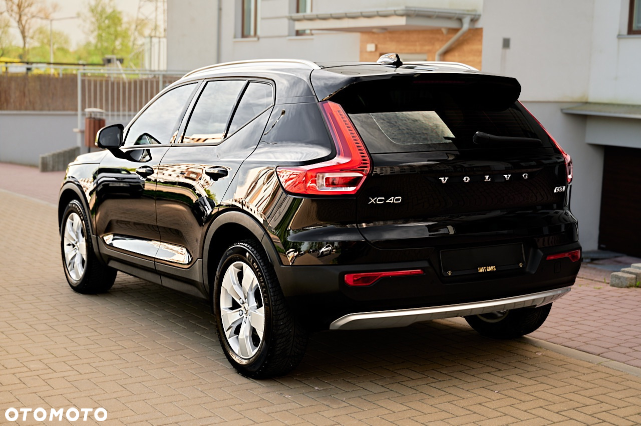 Volvo XC 40 D3 R-Design - 10