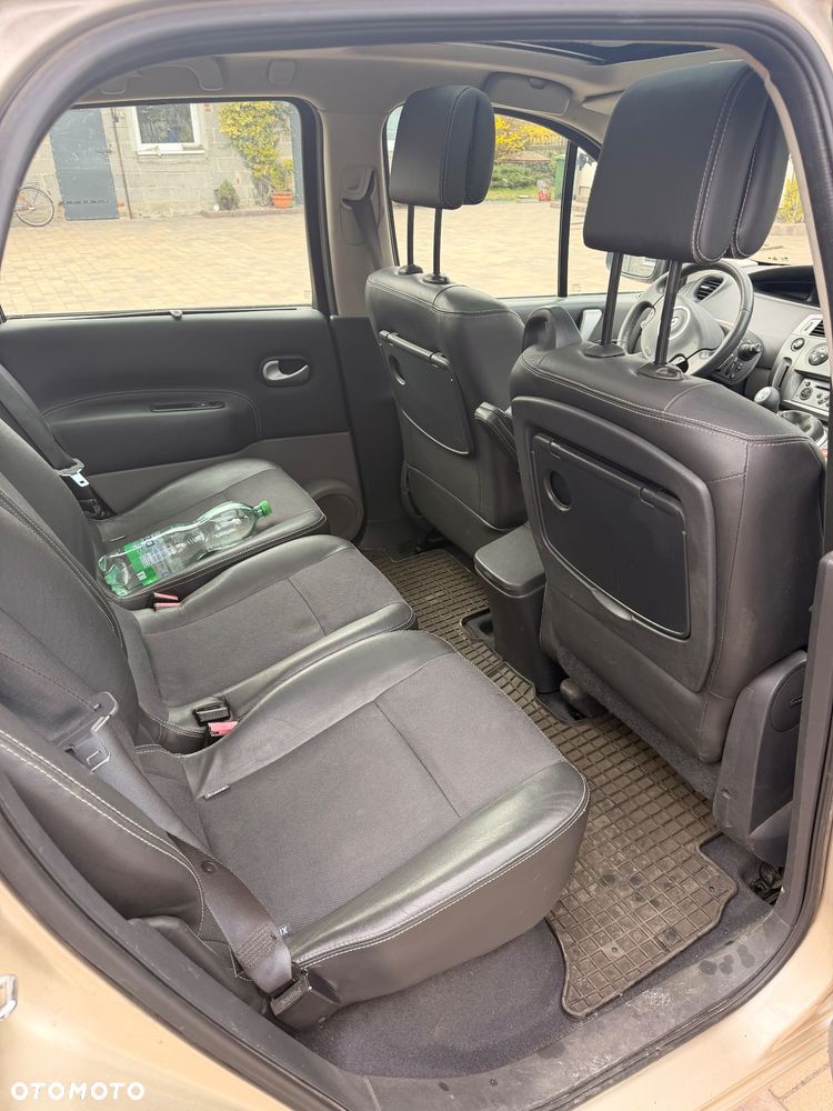 Renault Scenic 1.9 dCi Alize - 7