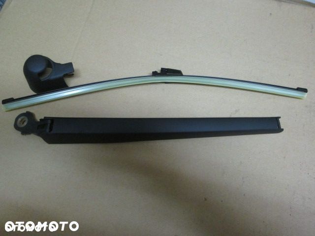 RAMIĘ WYCIERACZKI TYŁ VW CADDY T5 - 1