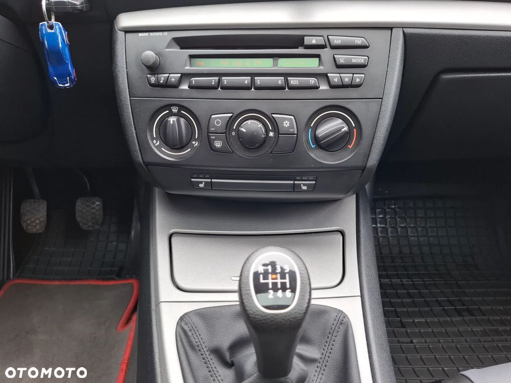 BMW Seria 1 118i - 20