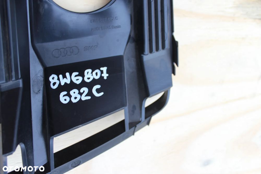 KRATKA ZDERZAKA PRAWA AUDI A5 B9 8W6807682C 2018 - 3