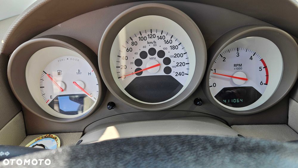 Dodge Caliber - 7