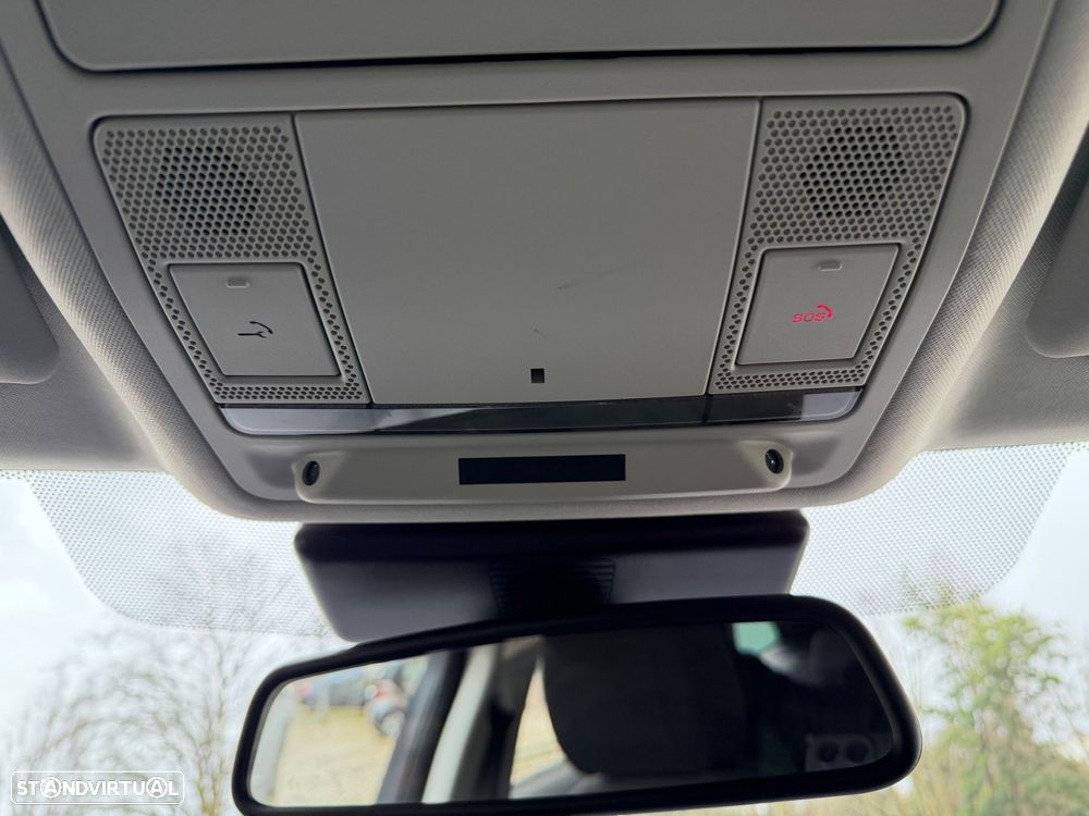 Jaguar F-Pace 20d Pure - 32