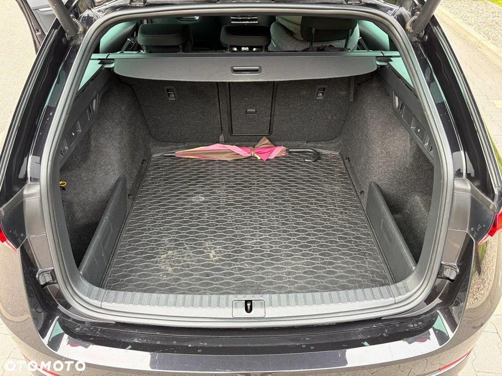 Skoda Octavia 2.0 TDI Style DSG - 13