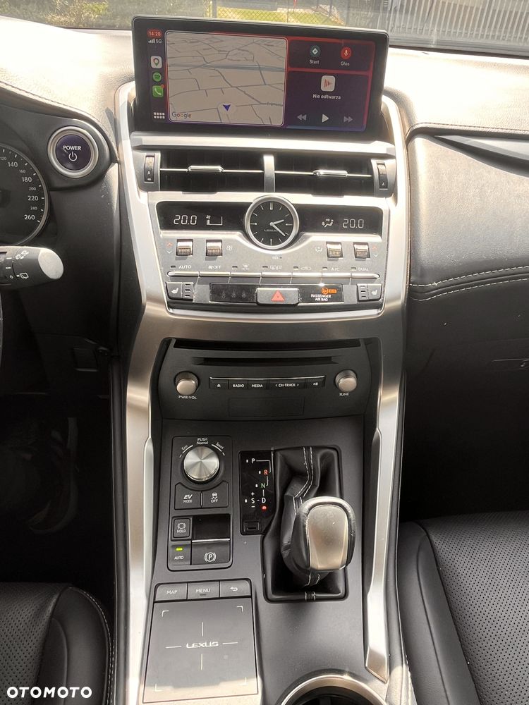 Lexus NX 300h Prestige AWD - 10