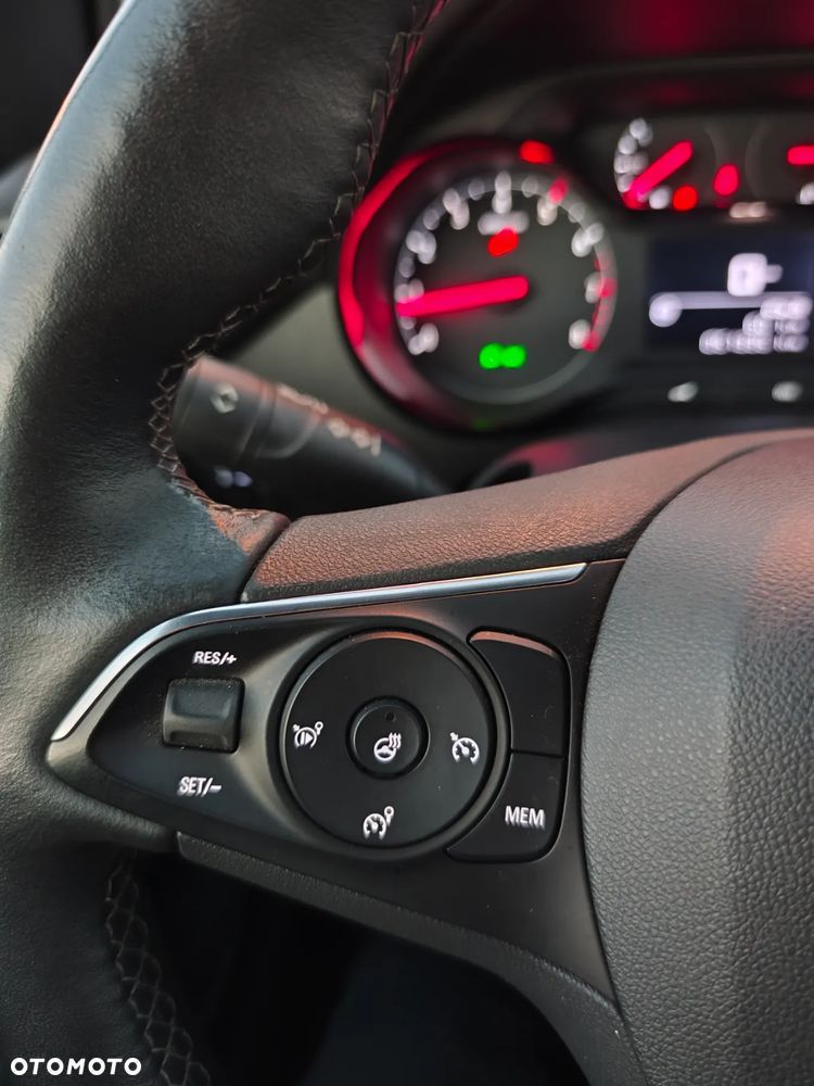 Opel Crossland X 1.2 Start/Stop Design Line - 24