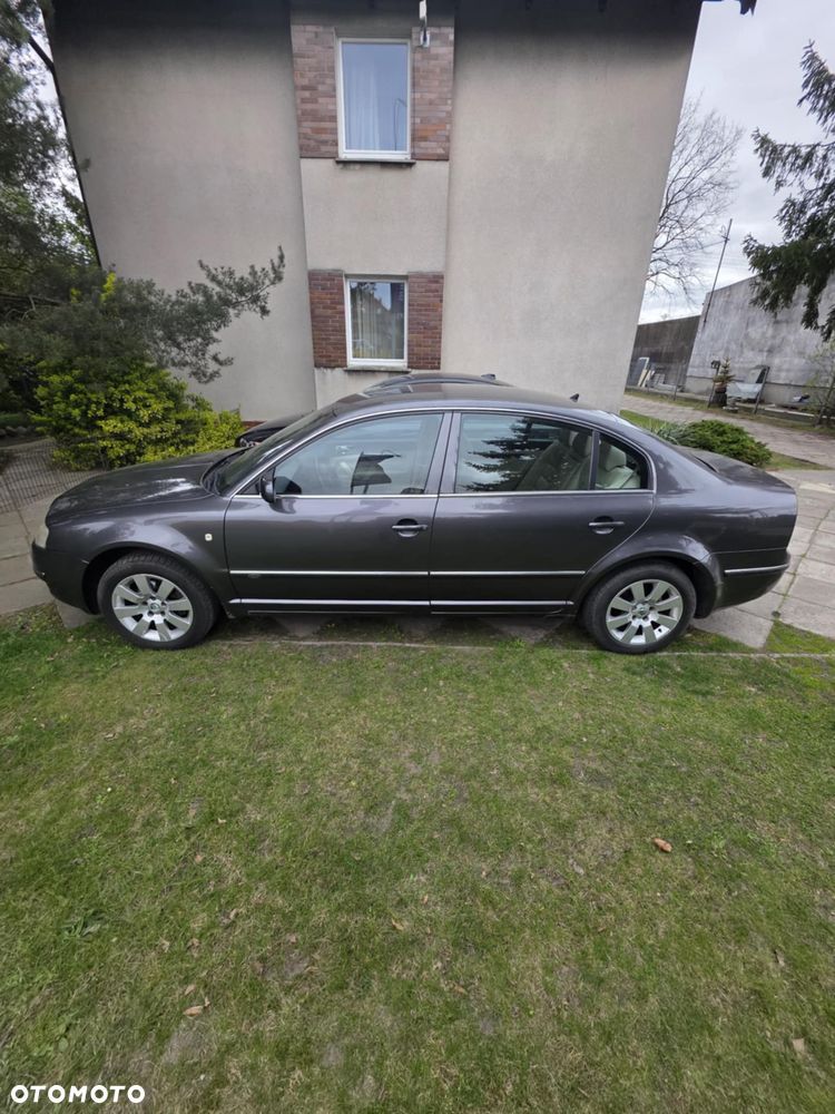 Skoda Superb 1.9 TDI Platinum - 2