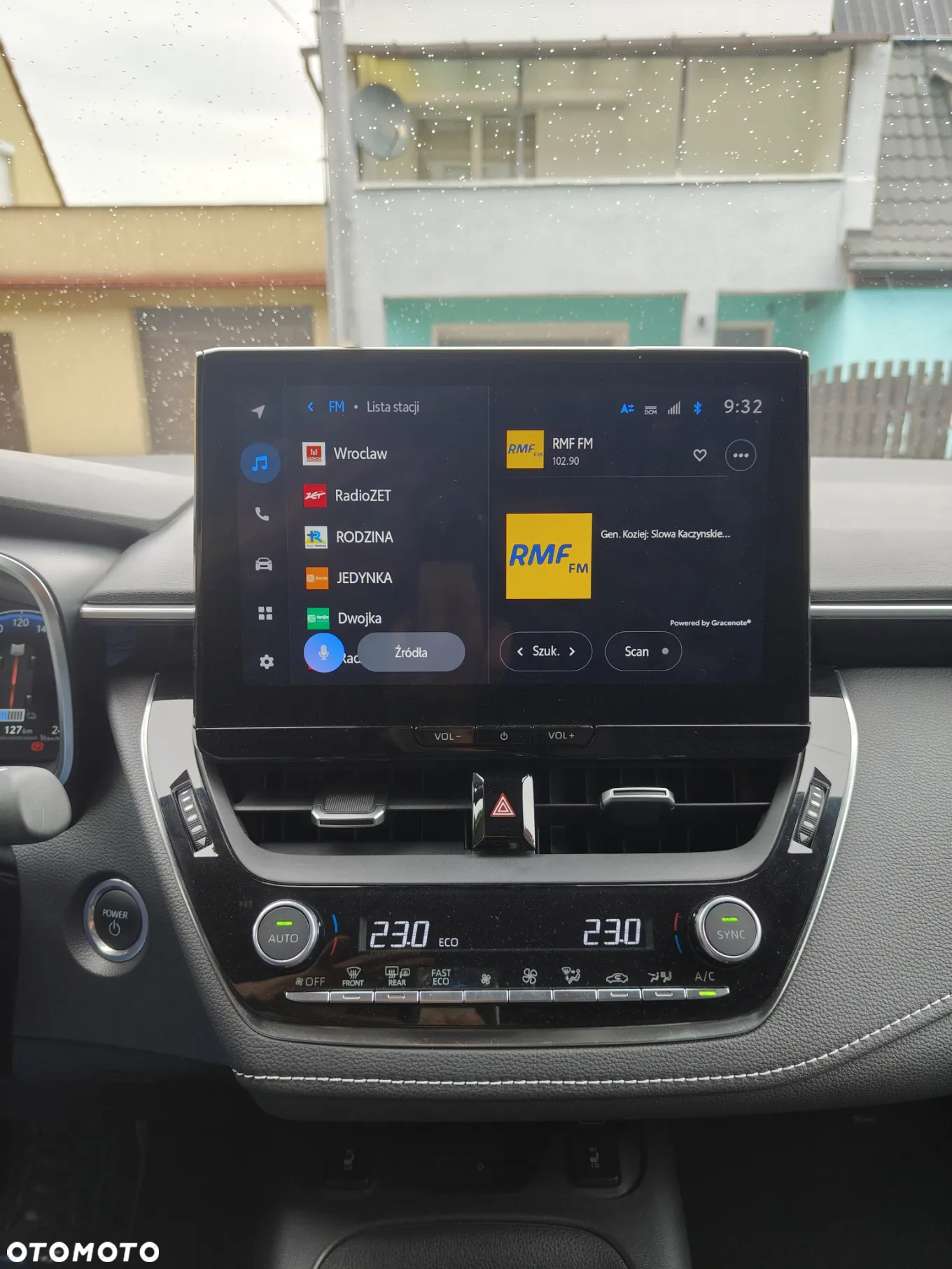 Toyota Corolla 1.8 Hybrid Style - 13