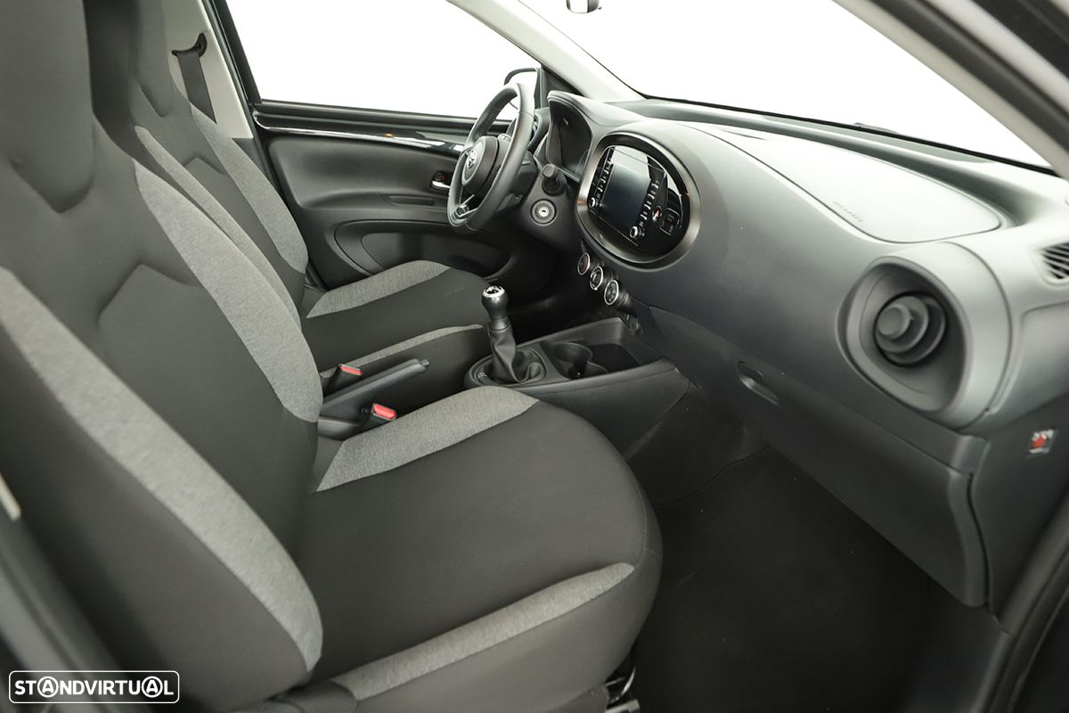 Toyota Aygo 1.0 X-Play - 19