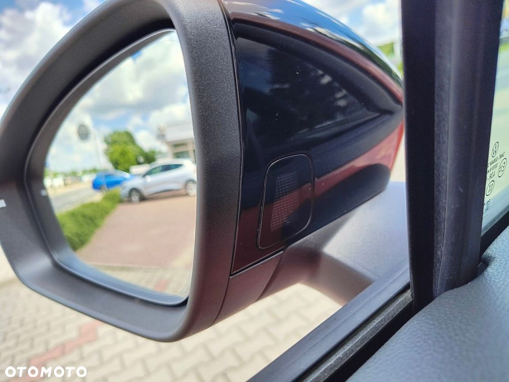 Volkswagen Tiguan - 10