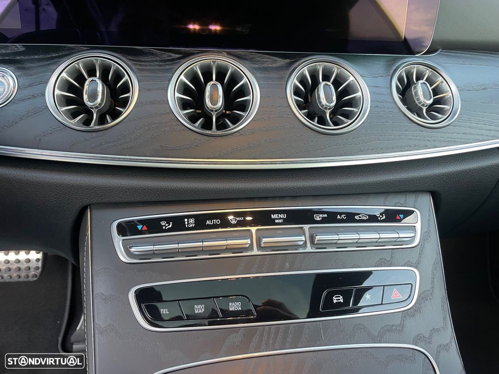 Mercedes-Benz E 220 d AMG Line - 11