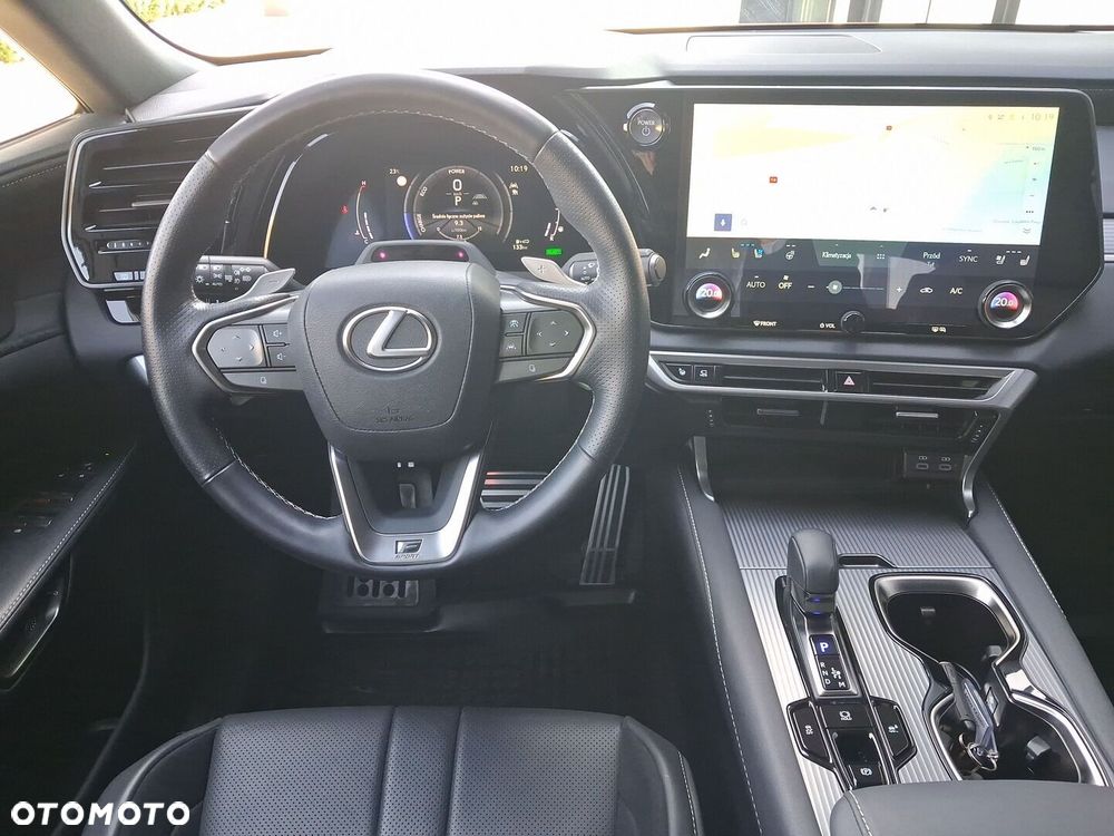 Lexus RX - 15