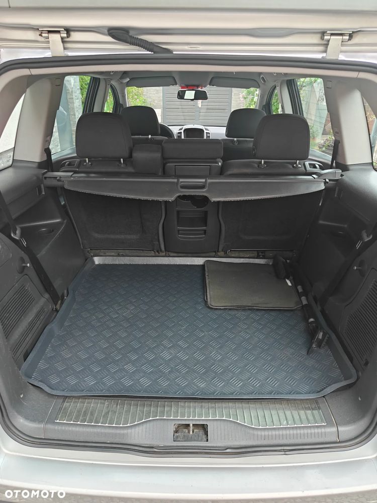Opel Zafira 1.9 CDTI Edition - 9