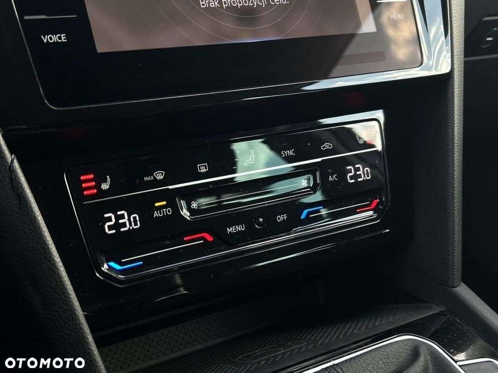 Volkswagen Passat Variant 2.0 TDI EVO Business - 26
