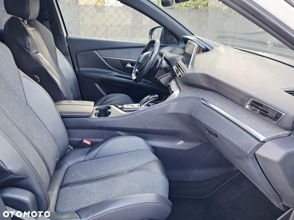Peugeot 3008 1.6 BlueHDi Allure S&S EAT6 - 9