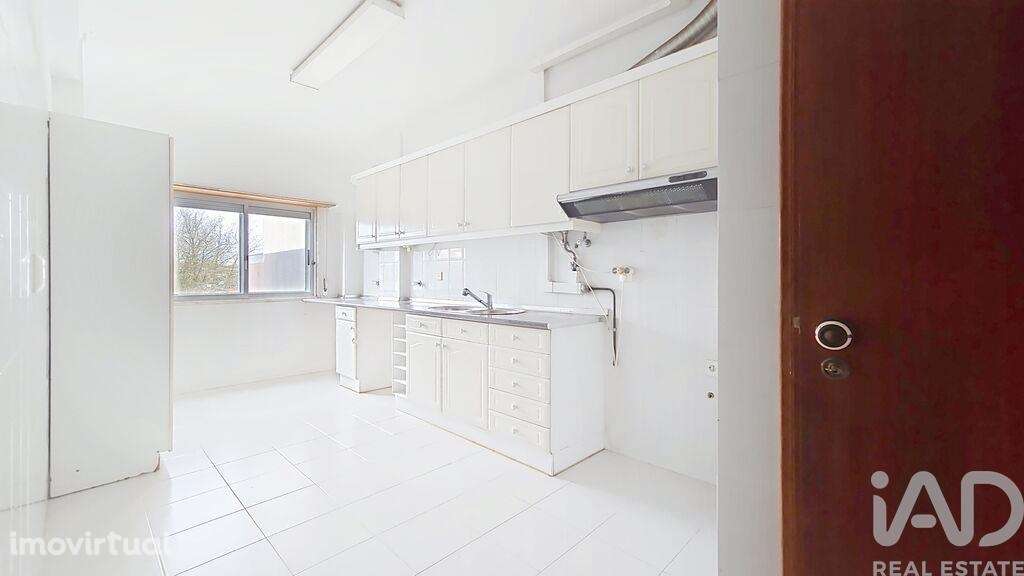 Apartamento T3 em Agualva e Mira-Sintra de 100 m2 - Grande imagem: 4/38