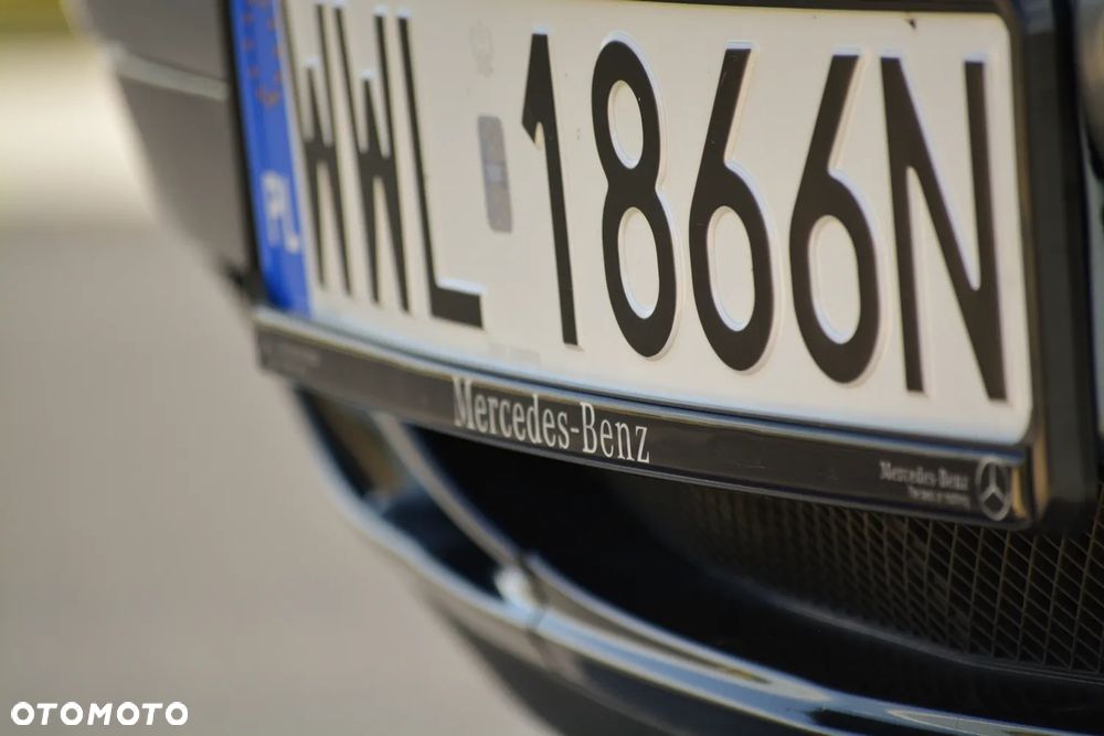 Mercedes-Benz CLK - 23