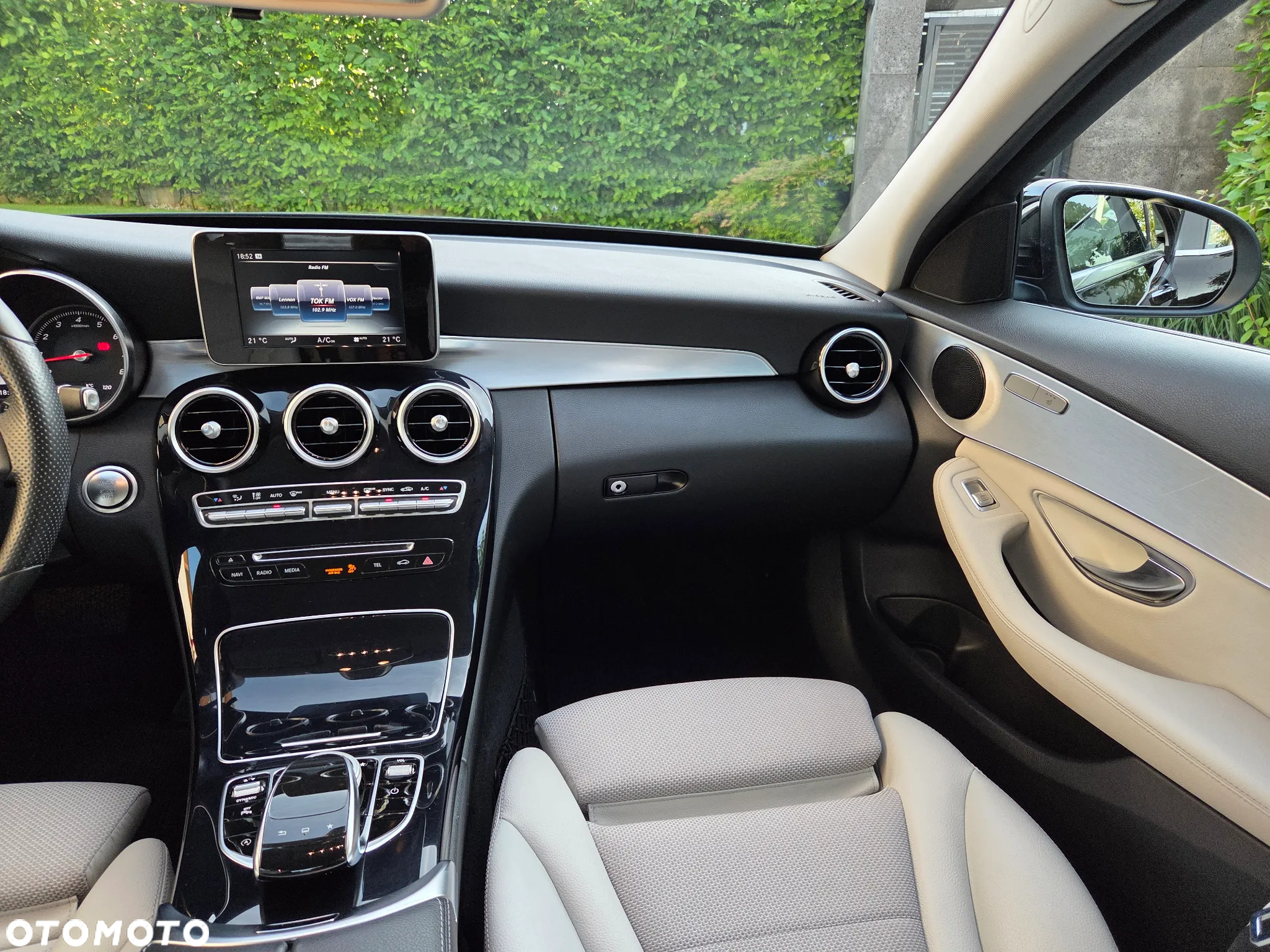 Mercedes-Benz Klasa C 200 4-Matic 7G-TRONIC - 17