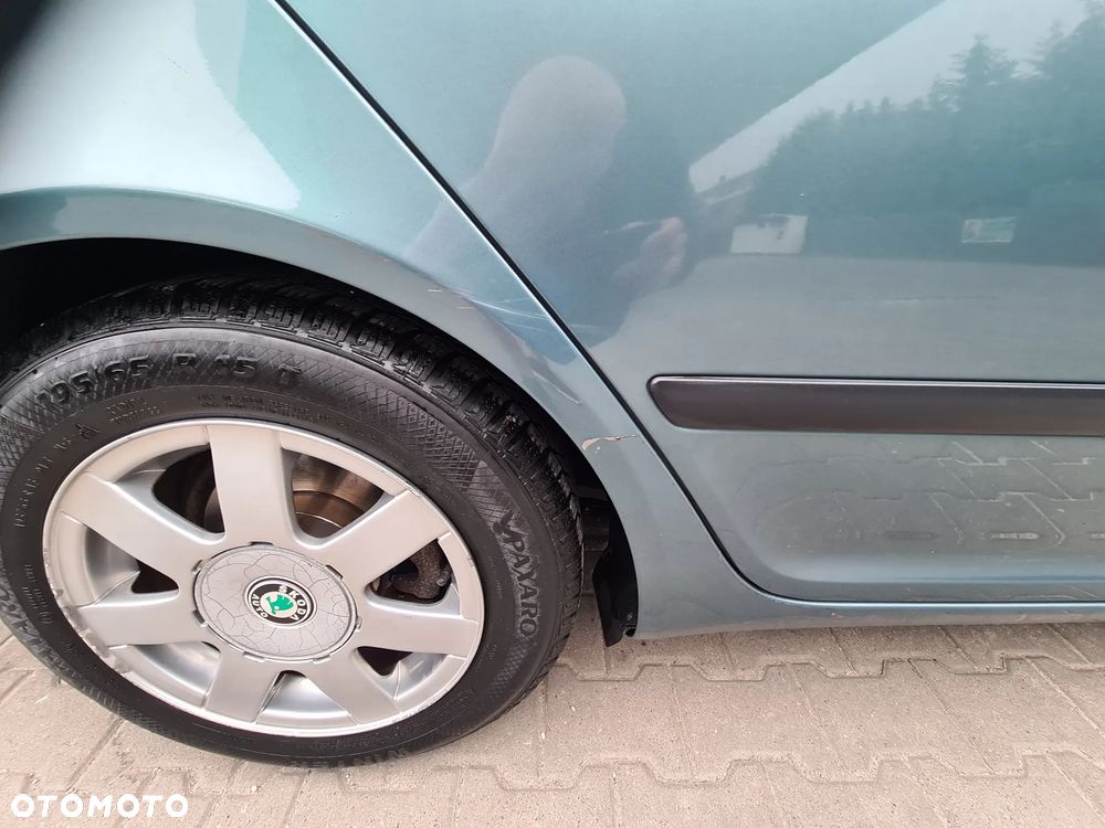 Skoda Octavia 1.6 Tour - 15