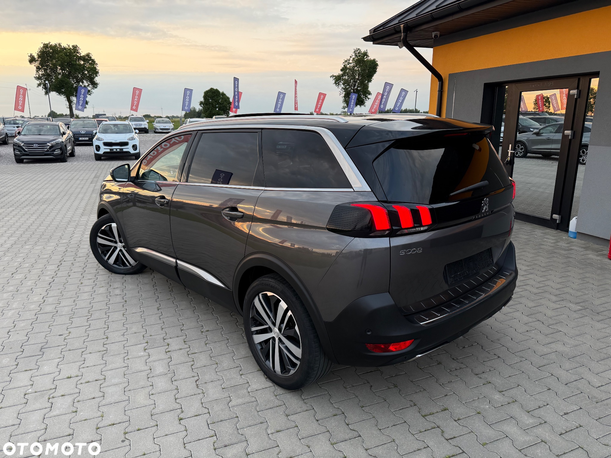 Peugeot 5008 2.0 BlueHDI GT S&S EAT8 - 4