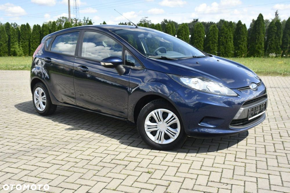 Ford Fiesta - 2