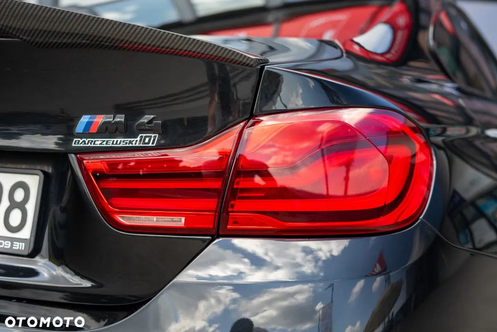 BMW M4 DKG - 19