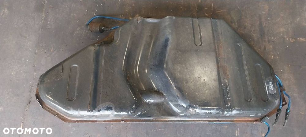 BAK ZBIORNIK PALIWA + POMPKA METALOWY OPEL VECTRA B 1.6 16V 90467291 - 3
