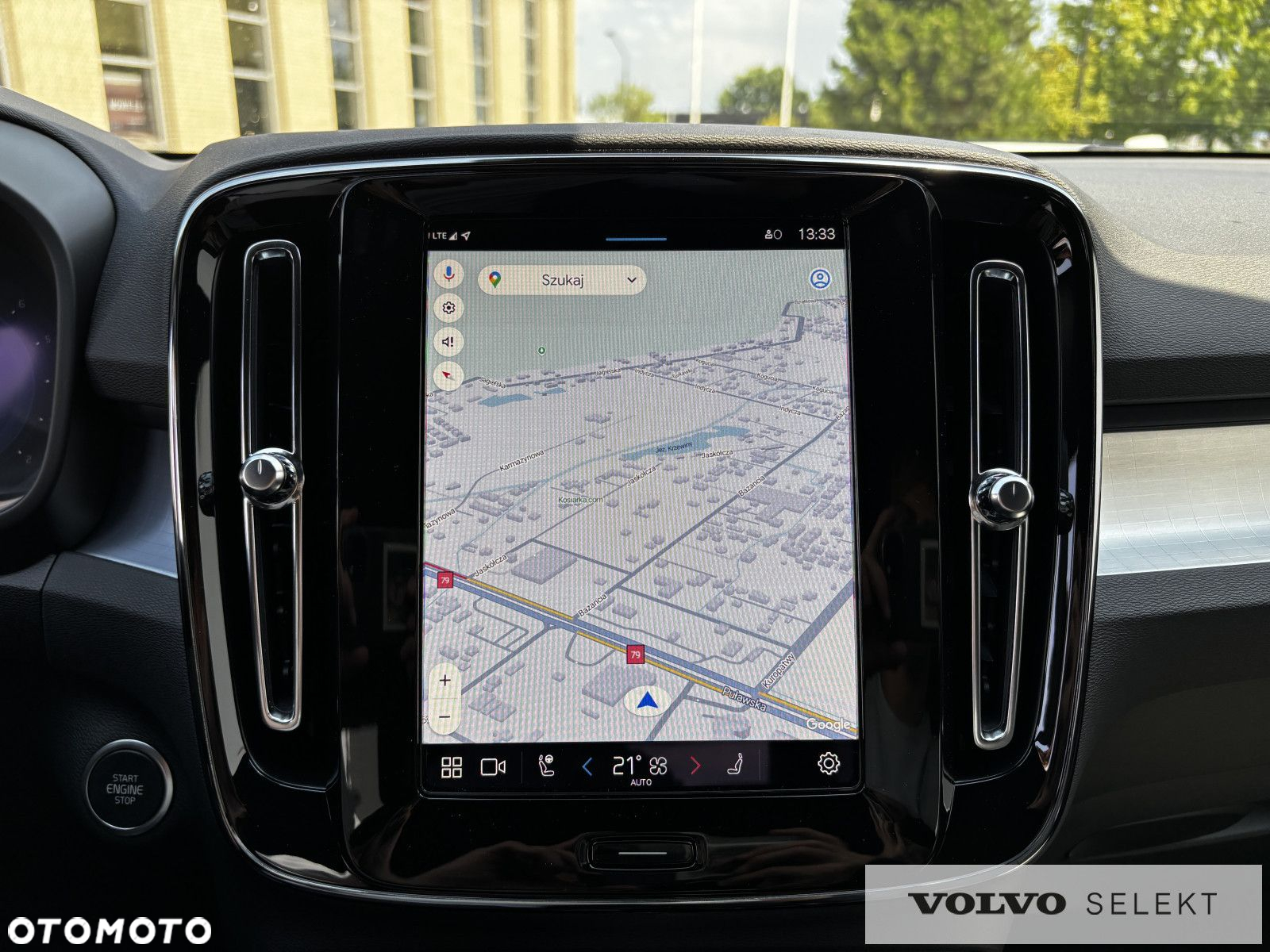 Volvo XC 40 - 18