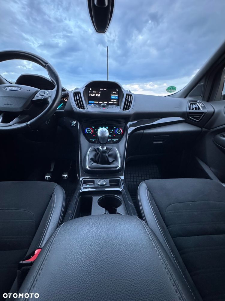 Ford Kuga 2.0 TDCi 4x4 ST-Line - 22